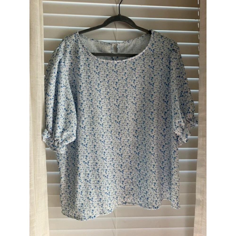 Blue floral shirt XL